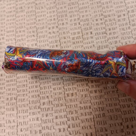 Ed Hardy by Christian Audigier tiger faces multicolor PVC make up pouch - Picture 4 of 14